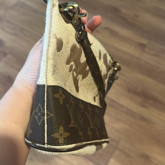 Repurposed Louis‎ Vuitton Calf Hair Crossbody - Picture 3 of 4